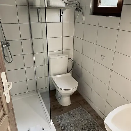 Apartment Domki W Lipnicy Lipnica (Slupca)